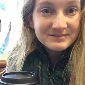 Meet your Posher, Jenn